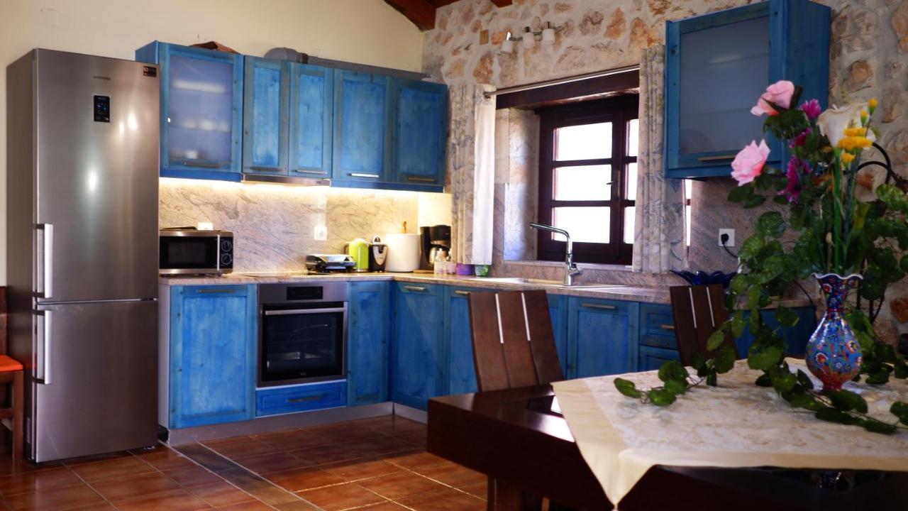 Villa Constantis Kalamákion Exterior foto